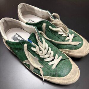 Golden Goose Sneakers